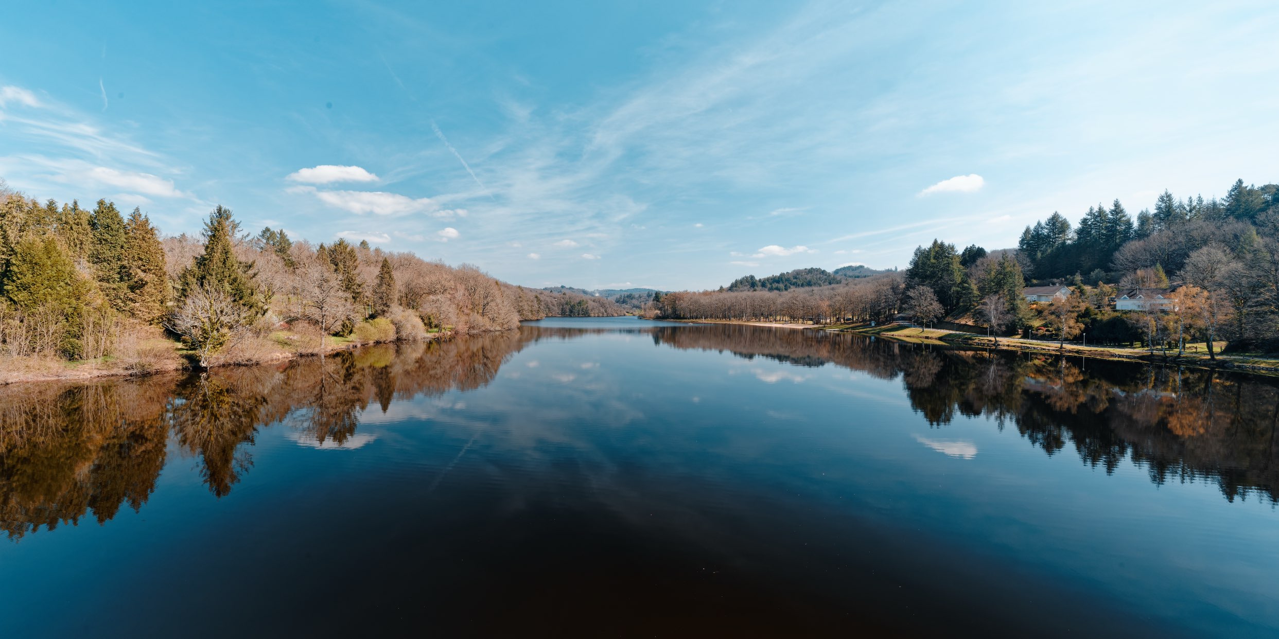 Lac de Bujaleuf